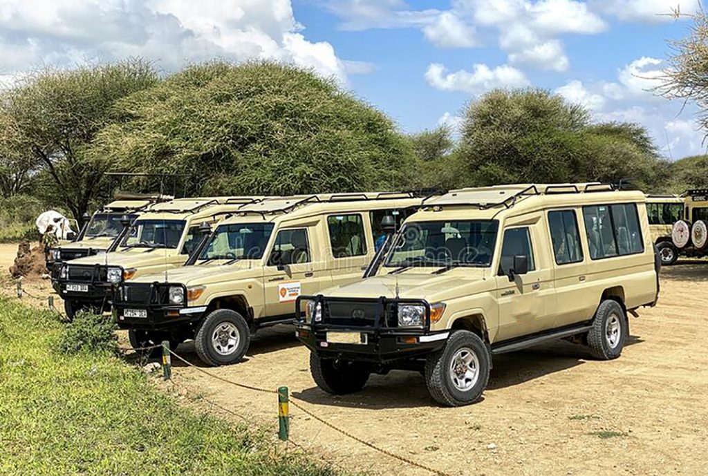 Safari-Toyota-Land-Fleet-Rodvencha-Safaris-Car-Hire-in-Kampala